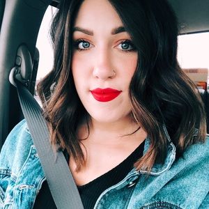 Meet your Posher, Haley